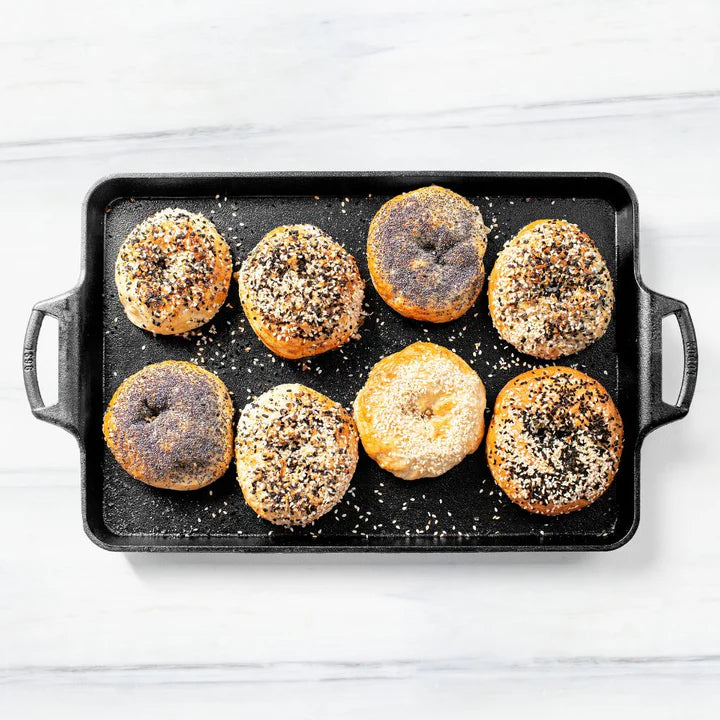 Lodge Cast Iron Baking Pan - 39 x 26cm