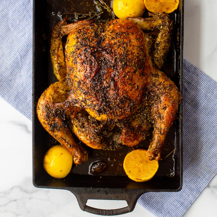 Lodge Cast Iron Roaster - 33 x 23cm