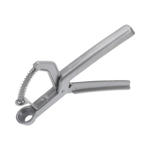 Westmark Olive Pitter